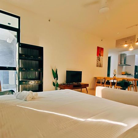 Beacon Executive Suite At Georgetown For 10Pax And 2 Bed Room Dış mekan fotoğraf