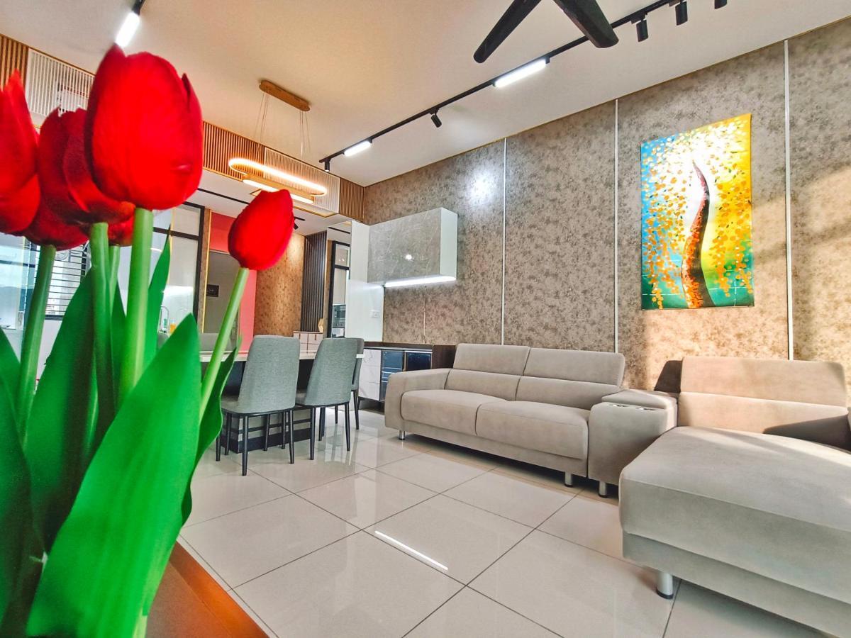 Beacon Executive Suite At Georgetown For 10Pax And 2 Bed Room Dış mekan fotoğraf