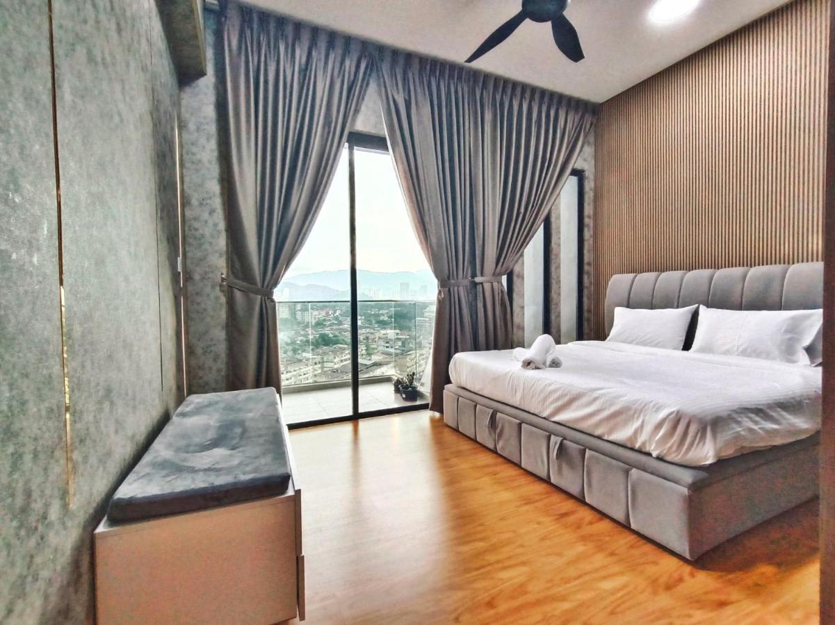 Beacon Executive Suite At Georgetown For 10Pax And 2 Bed Room Dış mekan fotoğraf