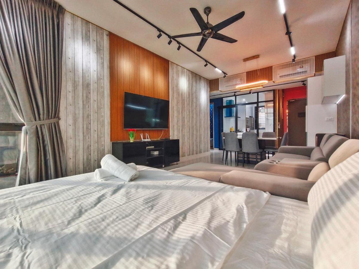 Beacon Executive Suite At Georgetown For 10Pax And 2 Bed Room Dış mekan fotoğraf