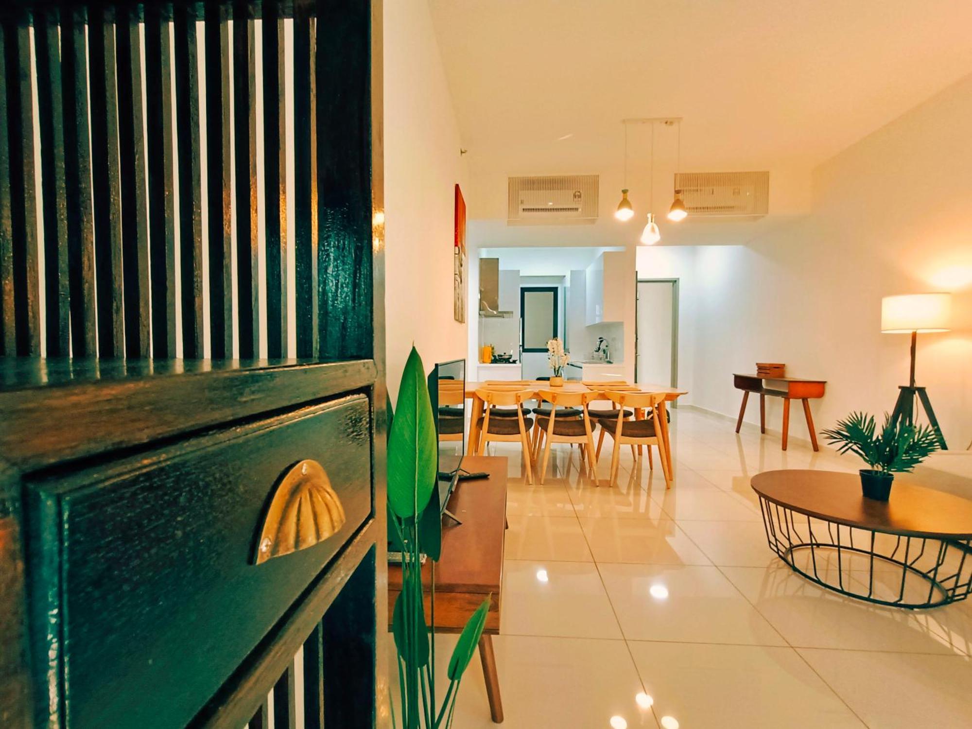 Beacon Executive Suite At Georgetown For 10Pax And 2 Bed Room Dış mekan fotoğraf