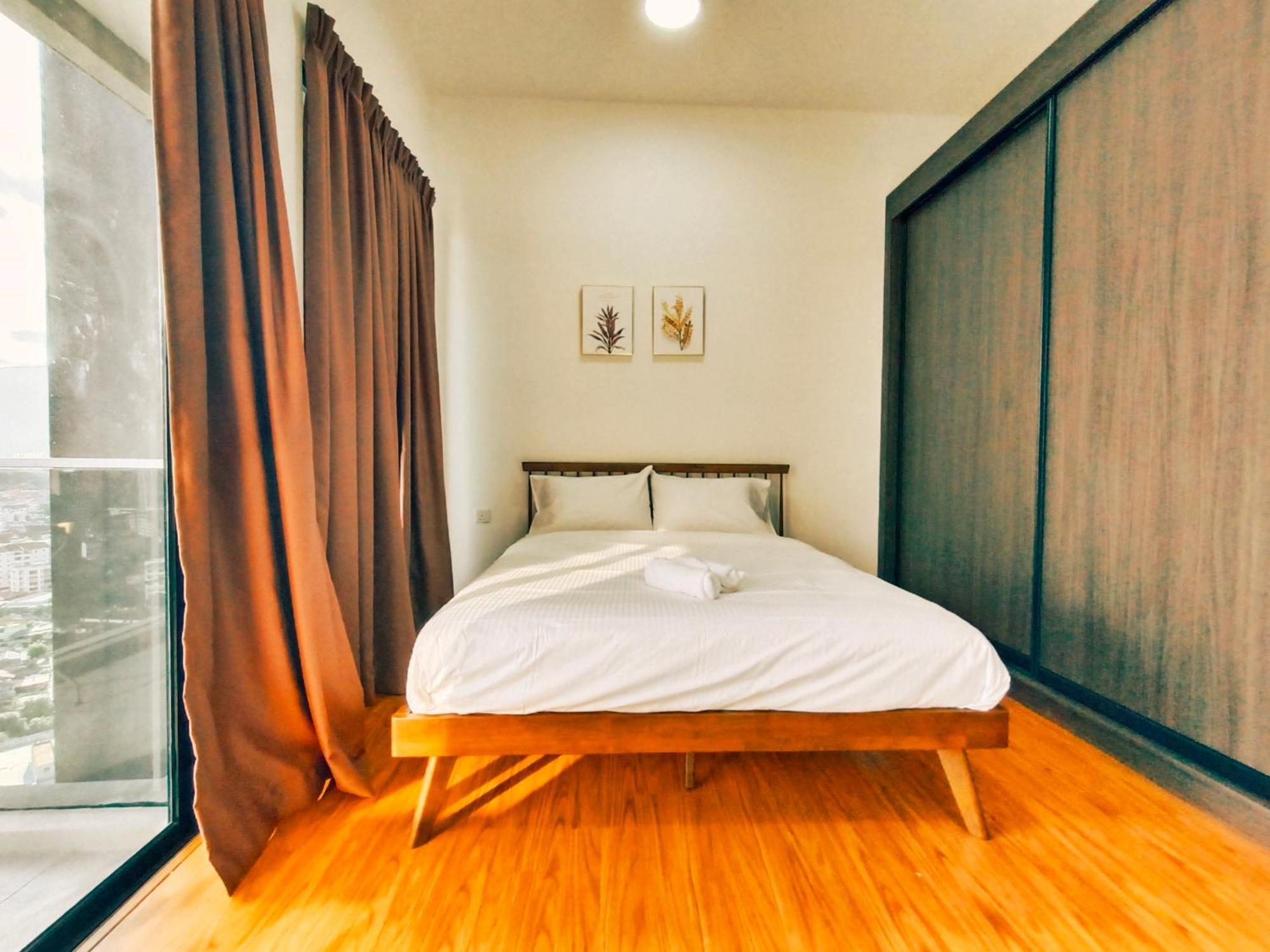 Beacon Executive Suite At Georgetown For 10Pax And 2 Bed Room Dış mekan fotoğraf